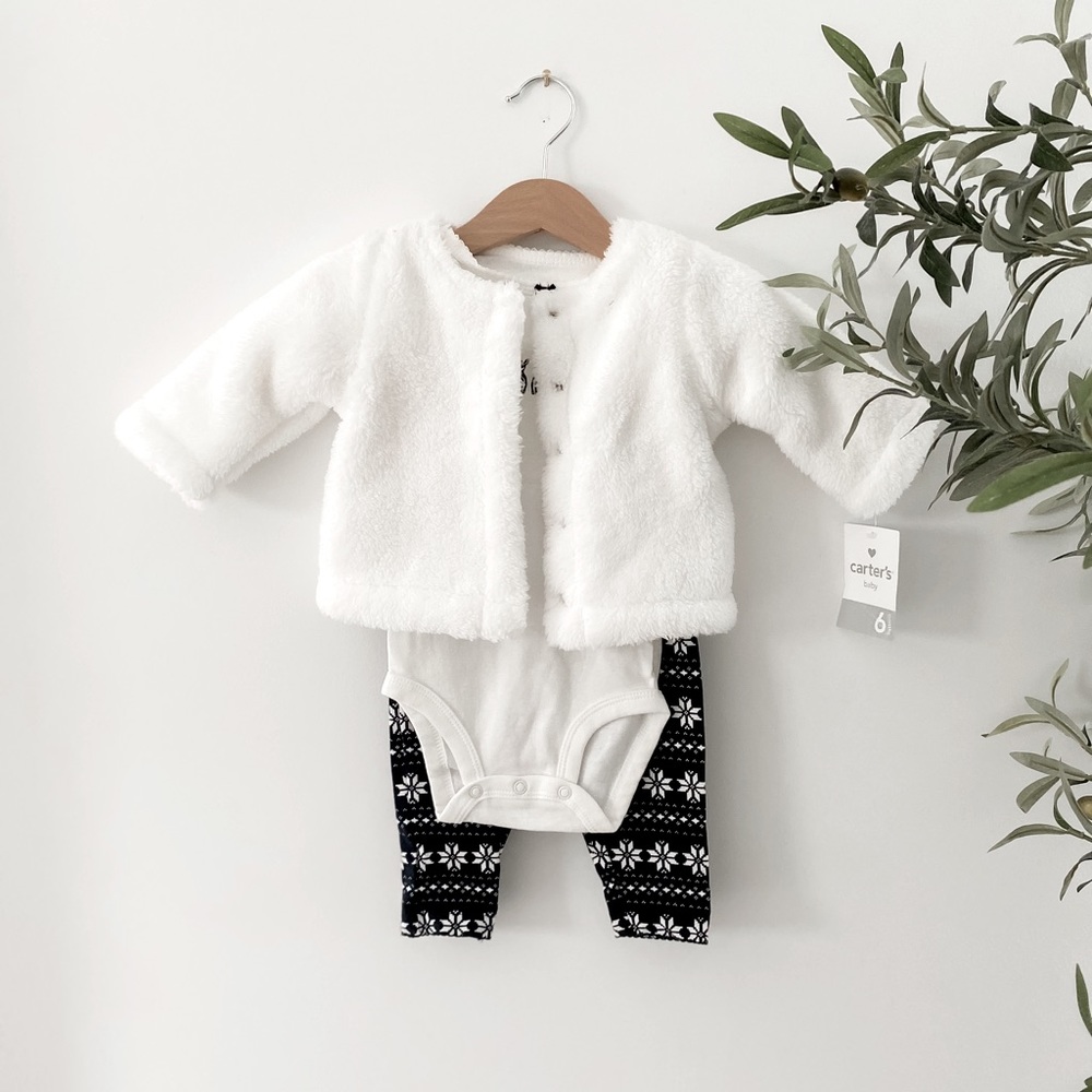 Carters Three Piece 6 M Baby Girl Outfit